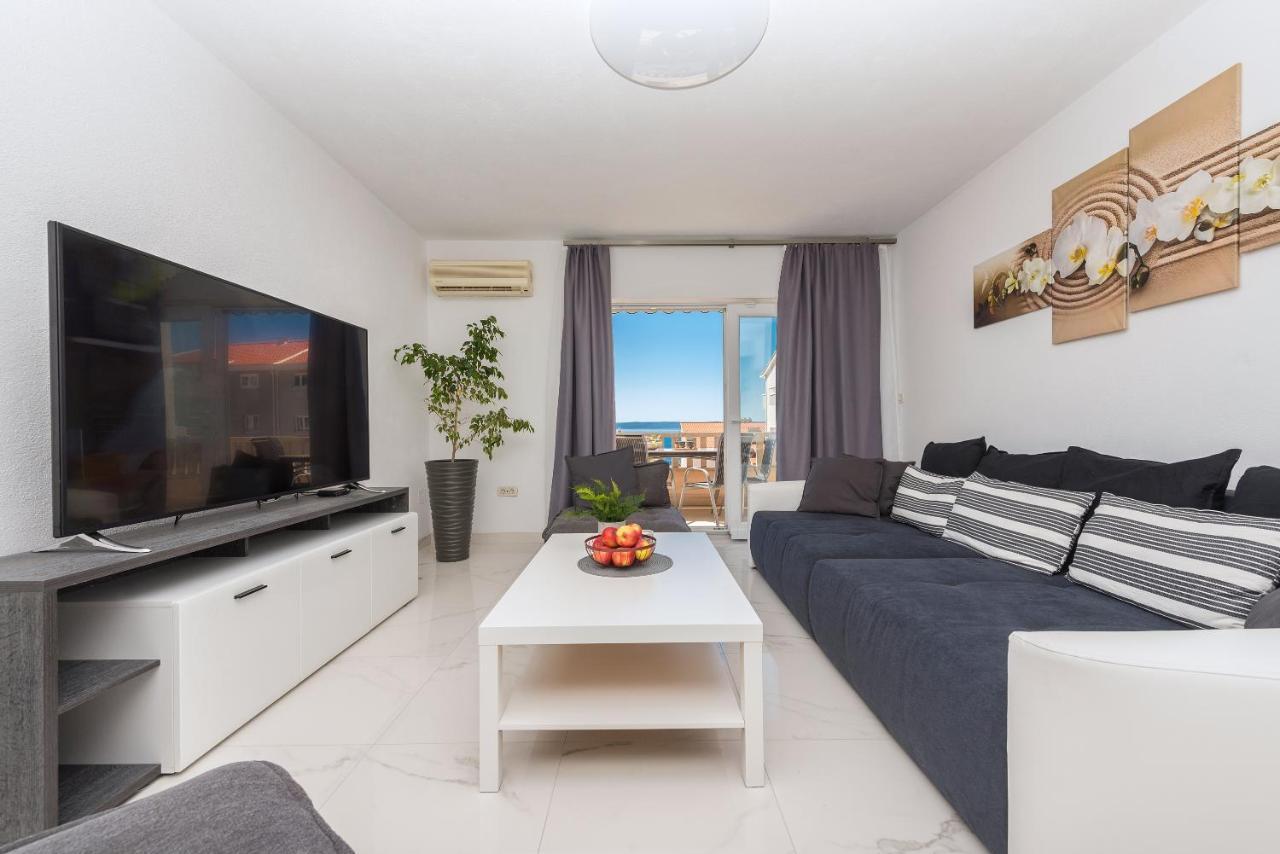 Apartment Sole Mio -Sea View Makarska Exterior foto
